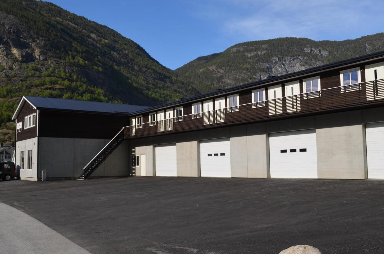 Einemo Apartments Lærdalsøyri Zewnętrze zdjęcie